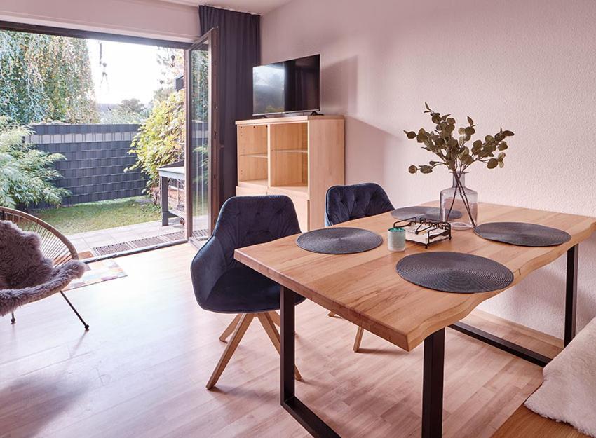 Katarinas House Mit 2 Fewo Stilvoll, Gemuetlich & Zentral Boxspringbett, Parkplatz, Balkon Oder Garten Мёрс Экстерьер фото